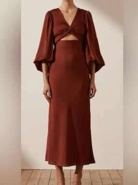 NWT Shona Joy Twist-Front Midi Dress